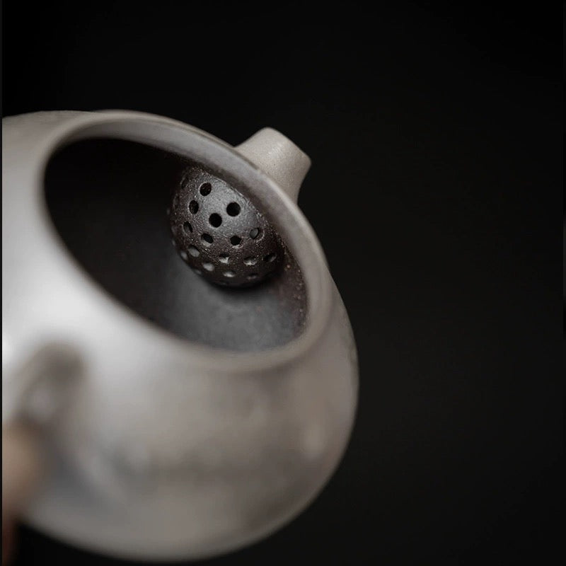 Chinese traditional handmade gilt silver teapot