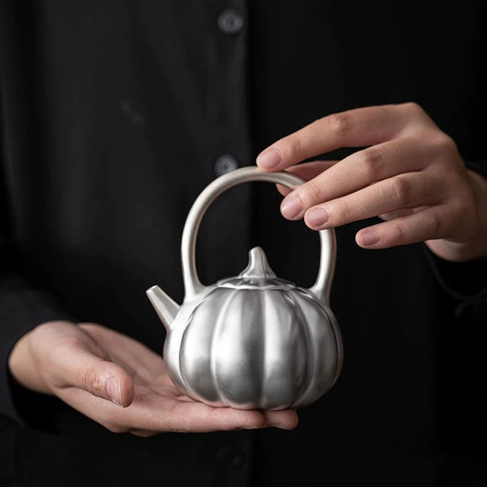 Chinese traditional handmade gilt silver teapot, Imitate pumpkin shape
